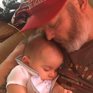 Meet your Posher, Wayne